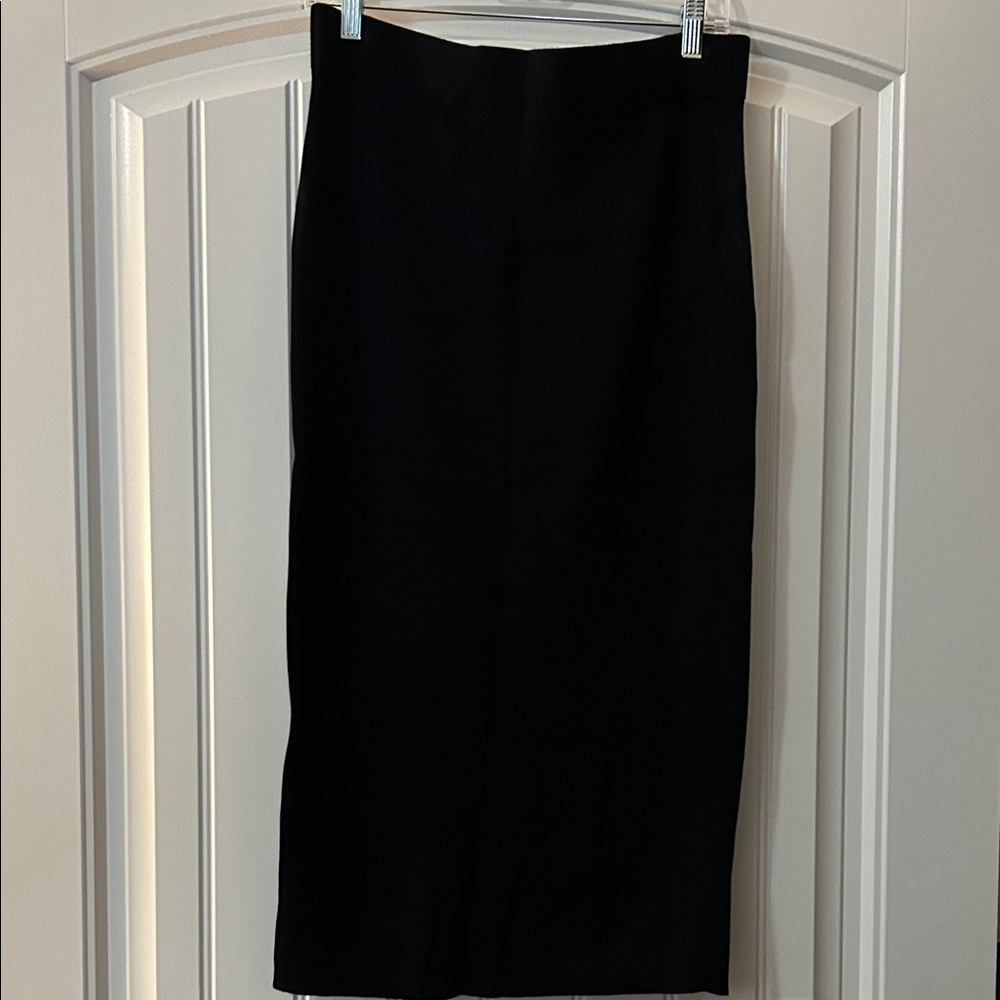 Sophisticated Black Pencil Skirt